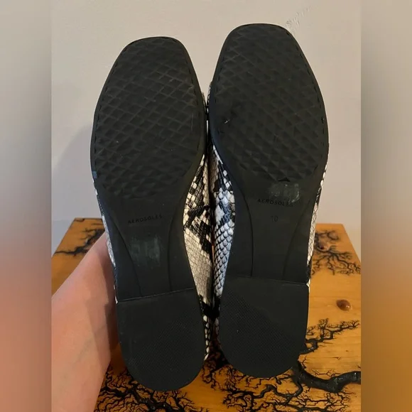 Beautiful NWOT Aerosoles! Size 10! Animal print pattern. - Picture 8 of 9